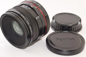 Pentax DA 35mm F2 8 Macro Limited Lens HD From Japan Compact Build Metal - Picture 1 of 12