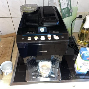 SIEMENS TP511D09 EQ500 classic Kaffeevollautomat Klavierlack schwarz - Imagen 1 de 14