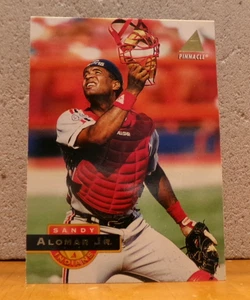 VERY COOL CARD PINNACLE SANDY ALOMAR, JR. CLEVELAND INDIANS BLINDED BY THE SUN - Picture 1 of 2
