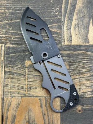 Cuchillo de tarjeta de crédito plegable Boker Plus 1594 hoja de bloqueo negro usado personalizado Foto 1 de 4