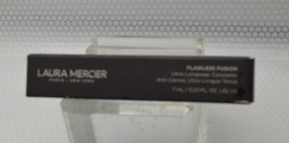 Laura Mercier Flawless Fusion Ultra Longwear консилер 7 мл/0,23 жидк. унц - Изображение 1 из 1