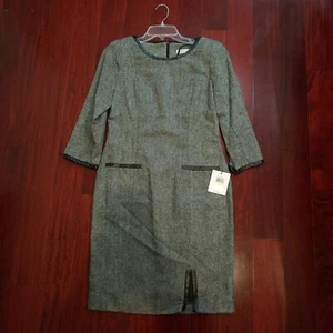 With FLAW Size 4 Calvin Klein Gray Dress Work Attire Business - Picture 1 of 13