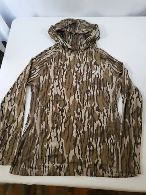 Mossy Oak Hydroplex Tibbee Flex Camo Shirt with Hood Small Fish/Hunt #73342 - Image 1 of 4