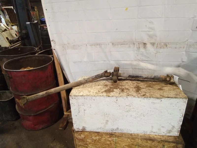 Rear Drive Shaft Gasoline Manual Fits 75-78 81-84 VOLVO 240 SERIES 613301 - Image 1 of 4