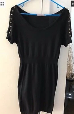   Romeo Y Julieta Alta Costura Lindo Mujeres S Negro y Estaño Suéter Vestido Túnica Top Foto 1 de 4