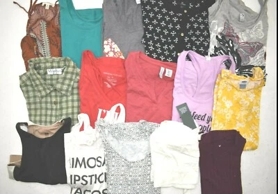 Venta al por mayor lote a granel de 15 camisetas sin mangas pequeñas de verano primavera para mujer Foto 1 de 4