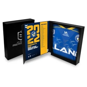Parramatta Eels Football Club 2022 NRL Official Team Signed Guernsey - Bild 1 von 1