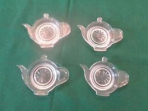 4 VINTAGE MIKASA CLEAR GLASS TEA BAG RESTS TEAPOT SHAPED - Picture 1 of 3