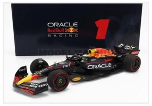 MINICHAMPS 113222401 Red Bull - F1 RB18 Team Oracle Red Bull Racing N 1 World CH - Picture 1 of 2