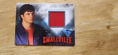 Smallville Seasons 7-10 Wardrobe Costume M6 Tom Welling Clark Kent Red T-Shirt - Image 1 of 2