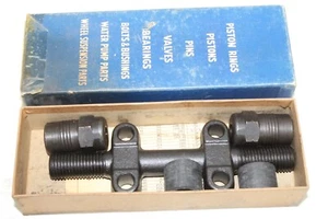 1941 - 1947 Chrysler Dodge Plymouth Desoto Upper Inner Control Arm Shaft 1326082 - Picture 1 of 8