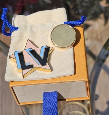 Louis Vuitton Magnetic Brooch - Image 1 of 4
