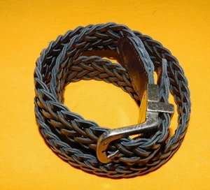 BOY'S LEVI'S BLACK/BROWN SYNTHETIC LEATHER REVERSIBLE BRAIDED BELT SIZE XL. - Picture 1 of 5