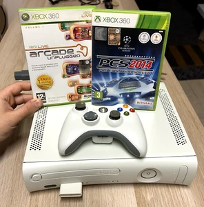 XBOX 360 ARCADE WEISS KOMPLETT HDMI NETZTEIL mit 2 Spielen - Bild 1 von 19