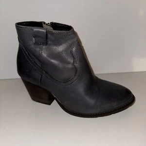 Western Booties Steve Madden Shoes Sogood 6.5 M Grey Boot Stacked Heel Zipper - Picture 1 of 9