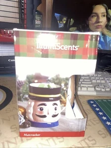 Illumiscents Christmas Nutcracker Fragrance Warmer New - Picture 1 of 4