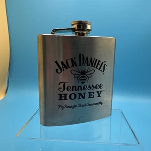 Jack Daniels Tennessee Honey Whiskey Hip Flask Stainless Steel 6 oz Liquor Yum - Picture 1 of 5
