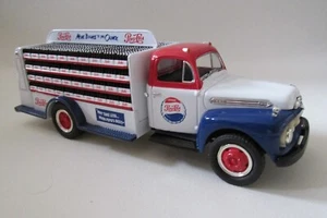FIRST GEAR 1/34 - 1951 FORD F-6 BOTTLER'S TRUCK - PEPSI-COLA - Picture 1 of 8