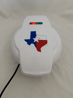 TEXAS Lone Star Waffle Maker Cooking Surface, Nonstick - Image 1 of 4