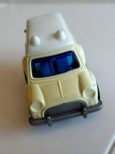 Mini Car Choro Q Cooper Ambulance - Picture 1 of 8