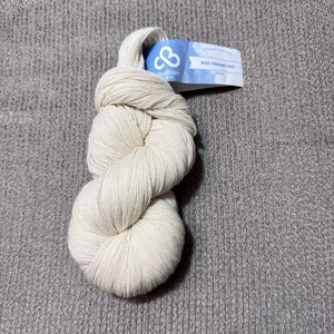 Cloudborn Fibre Lana Diteggiatura Twist Naturale 26-001 Filato per Calze 100g 402 Yds - Foto 1 di 3