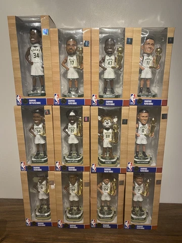 2021 Milwaukee Bucks NBA Champions FoCo Bobblehead Set of 12 (Giannis and More!) Cover