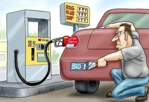 Pegatinas para parachoques a precios de gasolina Donald Trump 2024 pegatinas para rascar Biden 2 piezas - Imagen 1 de 1