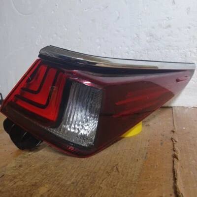 2019 - 2022 Lexus ES350 ES300H Right RH passenger LED Tail Light OEM (3968) - Image 1 of 4