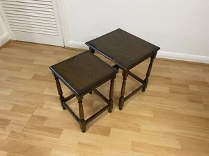 Vintage Set of 2 Wooden Rustic Nesting Tables Side Tables With Turned Legs - Picture 1 of 23