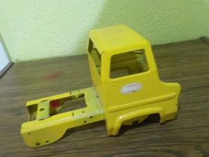 camion turbina tonka vintage cabina gialla e telaio per ricambi - Foto 1 di 14