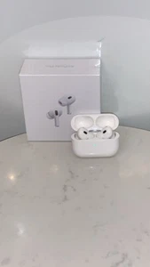 Apple AirPods 2nd Generation MagSafe Charging Case USB-C - Zdjęcie 1 z 5