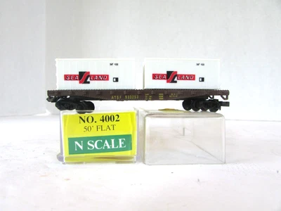 Model Power N Scale Trains 4002 50' Flat Car ATSF 933253 w/Containers Brown E5 - Image 1 of 4