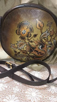 Bolso Bandolera Biacci Cuero Pintado a Mano Floral Marrón Foto 1 de 4