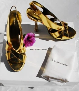BN AUTH Balenciaga Gold Leather Platform Sandels 38 - Picture 1 of 1