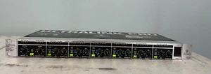 Behringer MX882 Ultralink Pro Ultra-Flexible 8-Channel Splitter/Mixer - Picture 1 of 4