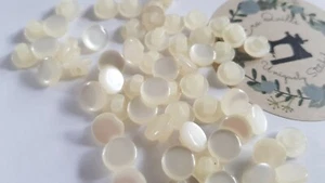 Vintage/retro shank button 15 pcs, dia 8.9 mm, colour: ivory pearl - Picture 1 of 10