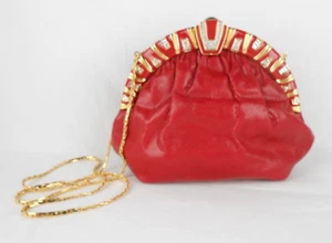 Finesse La Model Vintage 80s Red Snakeskin Bag with Gold Chain Shoulder Strap - Picture 1 of 8
