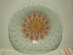 De colección ~ Plato de vidrio artístico Sydenstricker firmado ~ Diseño de embajada de melón a blanco  - Imagen 1 de 6