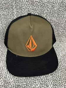 NEW! MENS VOLCOM GREEN BLACK SNAPBACK TRUCKER HAT ADJUSTABLE CAP ONE SIZE - Picture 1 of 4