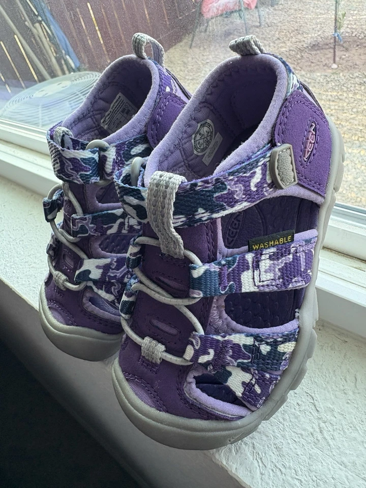 SANDALIA KEEN SEECAMP PÚRPURA IMPERMEABLE NIÑO PEQUEÑO TALLA 6 Foto 1 de 4