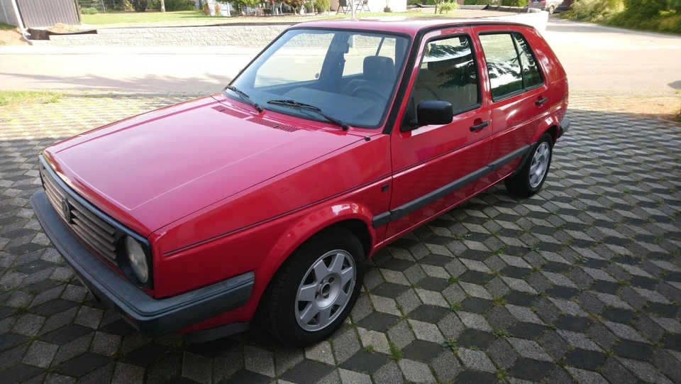 VW Golf II Boston BJ 1989 TÜV 08/27 Automatik 90PS Benzin, H-Kennzeichen - Bild 1 von 4