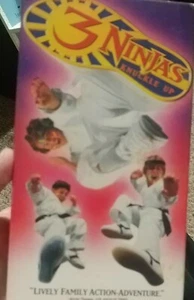 3 Ninjas:Knuckle Up-VHS-1995-action adventure sequel-90's cult flick - Picture 1 of 6