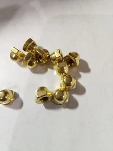 TU ELECCIÓN 3/8-24 BELLOTA O GORRA DE LATÓN - Imagen 1 de 1