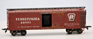 ATLAS, WEATHERED HO SCALE PENNSYLVANIA SLIDING DOOR BOXCAR 29083 1:87 Gauge - Picture 1 of 5