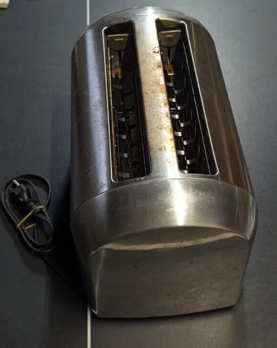 Magimix Retro Metal antique vintage Toaster CHROME Steel Pop-up Stage film Prop - Image 1 of 4