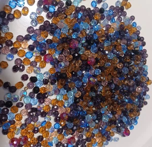 VIntage-Now Assorted Loose Beads Lot For Art & Crafts, Jewelry Making 8.9oz - Picture 1 of 2