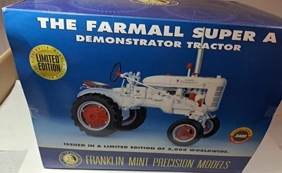 New in box Franklin Mint Precision Models FARMALL SUPER A DEMONSTRATOR TRACTOR - Image 1 of 4