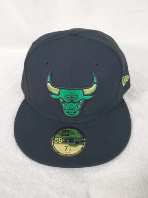 NEW ERA 59 FIFTY CHICAGO BULLS METALLIC POP FITTED MENS HAT 7 1/2 BLACK GREEN - Image 1 of 4