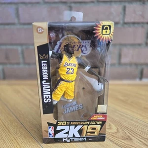 NUOVO SIGILLATO: LeBron James (NBA 2K19 20th Anniversary McFarlane Figure) LAKERS - Foto 1 di 9