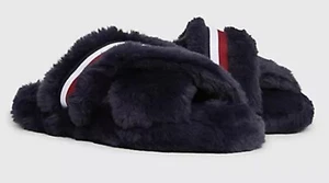 NWT Tommy Hilfiger Fur Flag Home Slippers Sliders Size S (Pantoffels) - Picture 1 of 6
